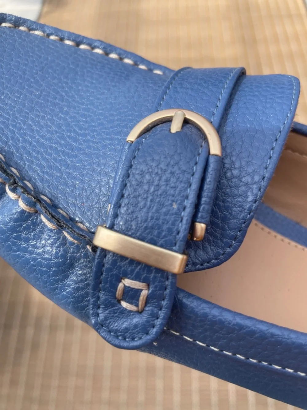 Bass Betsy Blue Loafer Sz 8.5‎